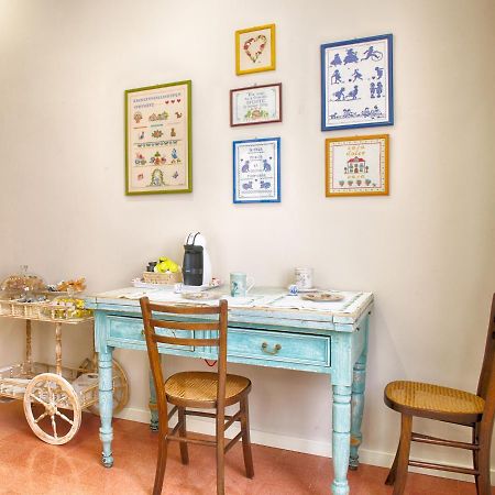 B&B A casa di Teresa Olbia Bagian luar foto
