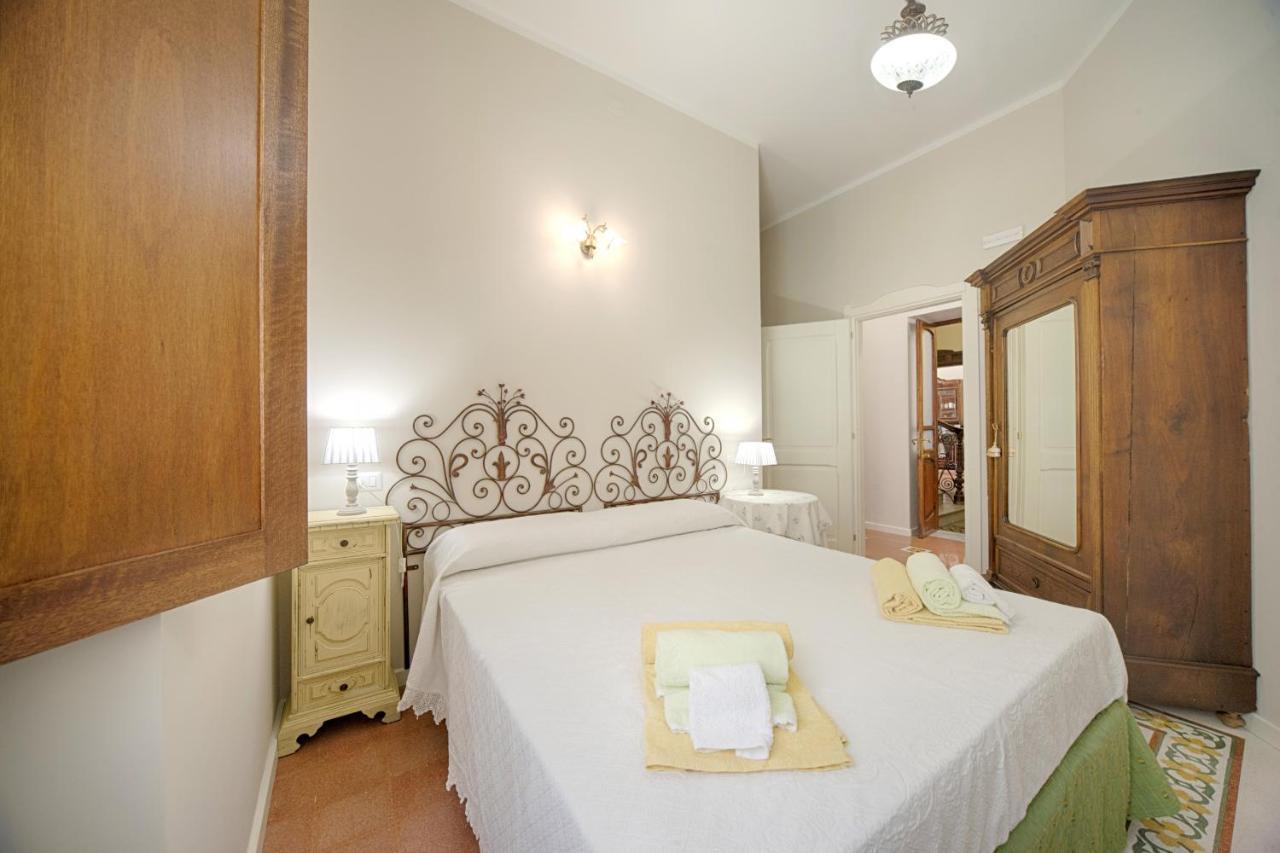 B&B A casa di Teresa Olbia Bagian luar foto