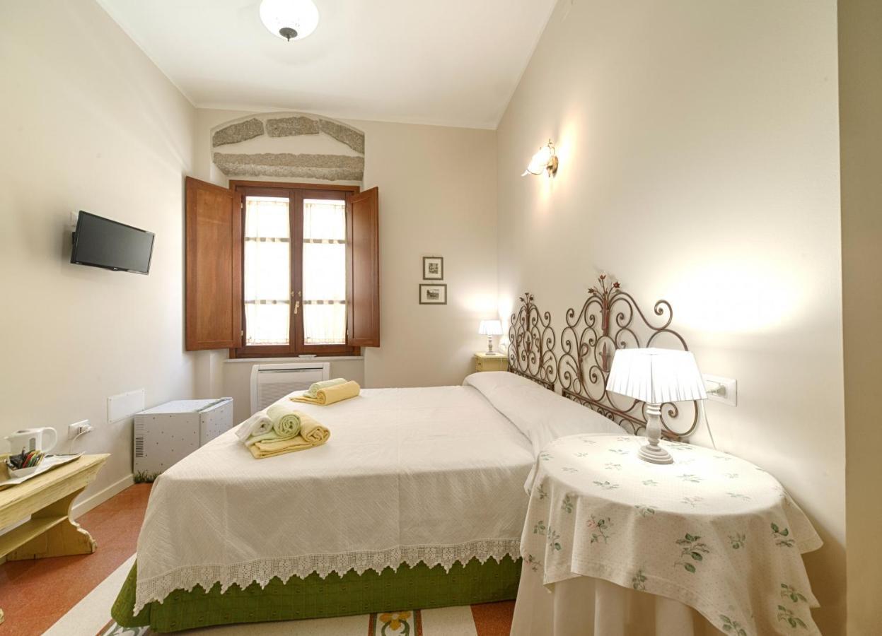 B&B A casa di Teresa Olbia Bagian luar foto
