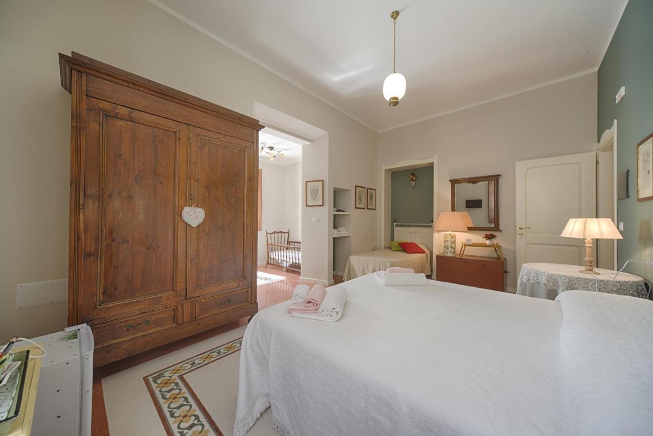 B&B A casa di Teresa Olbia Bagian luar foto